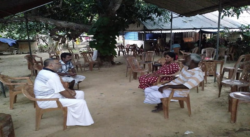 புற்று நோய் காரணமாக உயிரிழந்த மாணவனின் குடும்பத்தினருக்கு  கொடை வள்ளல் வாமதேவா தியாகேந்திரன் உதவி