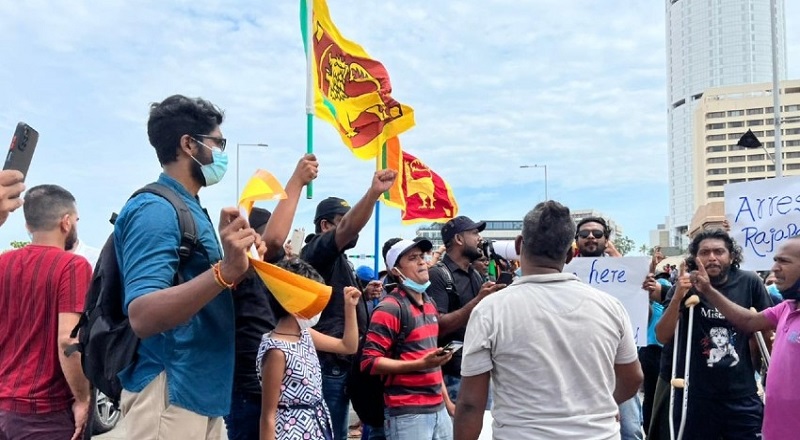 கடந்த வருடம் மே மாதம் 9 ஆம் திகதி வீடுகள் எரித்து நாசப்படுத்தப்பட்டமை தொடர்பில் விசாரணை மீளப் பெறப்பட்டது