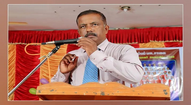 தவறை ஏற்றார் முல்லை தீவு வலயக் கல்விப் பணிப்பாளர் -  ஆசிரியரின் சம்பளத்தை மீள செலுத்த ஒப்புதல்