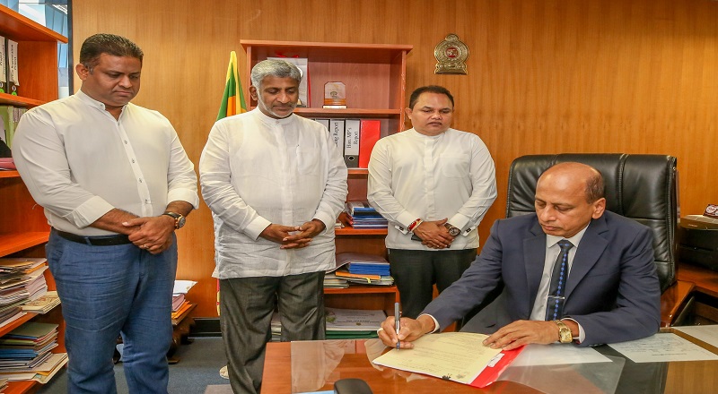 பாதியில் நிறுத்தப்பட்டுள்ள நிர்மாணப் பணிகள் ஒரு வருடத்திற்குள் நிறைவடையும் - டபிள்யூ.எஸ்.சத்யானந்தா