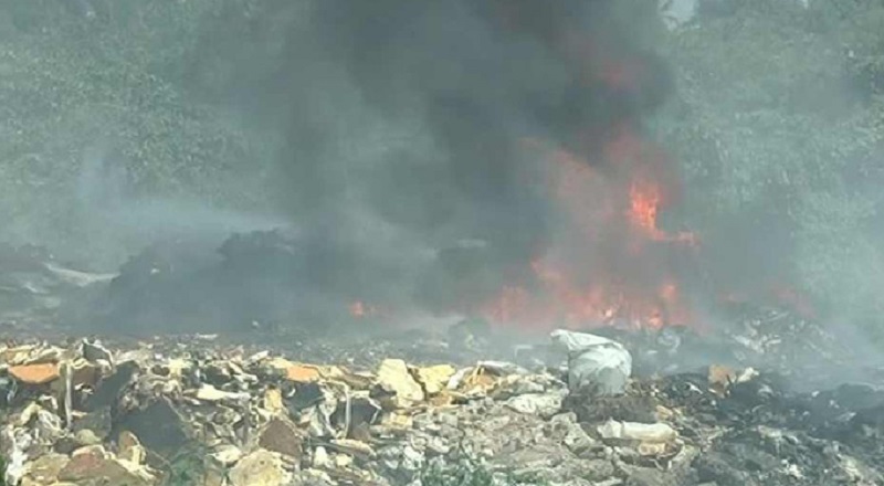 முல்லேரியா களனிமுல்லையில் கழிவுகள் குவிக்கப்பட்டிருந்த இடத்தில் தீ பரவல்