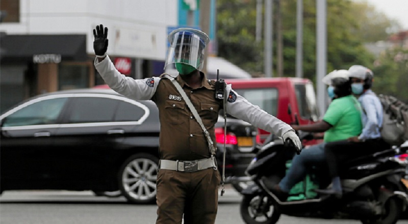 அக்குரஸ்ஸ பிரதான வீதியை பயன்படுத்தும் சாரதிகளுக்கு பொலிஸார் விசேட அறிவித்தல்