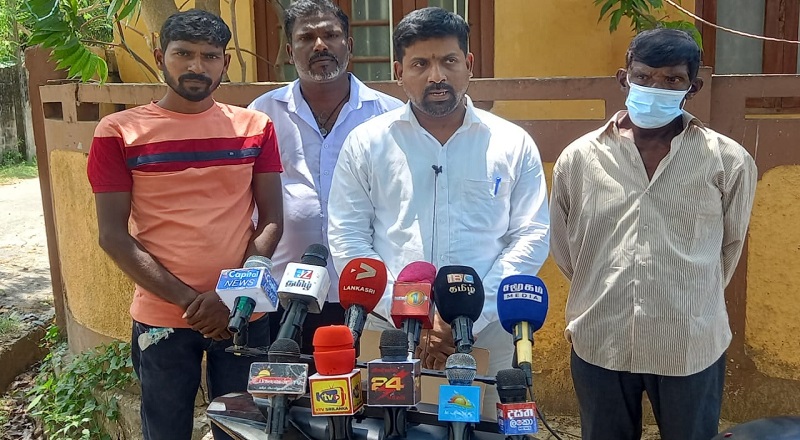 உள்ளூராட்சி மன்ற தேர்தலை நடத்துமாறு கோரி இலங்கை மனித உரிமைகள் ஆணைக்குழுவில் முறைப்பாடு!