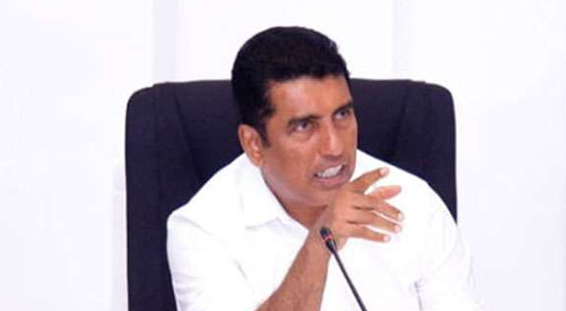 தெரிவுக்குழுவின் தலைவராக ஜோன்ஸ்டன் நியமனம்: சபையில் கடும் எதிர்ப்பு