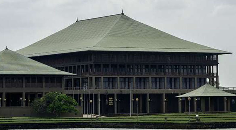 அரச நிறுவனங்களின் தலைவர்களின் நியமனத்துக்கு பாராளுமன்றக் குழுவின் அங்கீகாரம்!