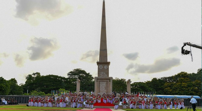 ராஜபக்சேக்கள் இல்லாமல் கொண்டாடப்பட்ட தேசிய போர்வீரர்கள் கொண்டாட்டம்