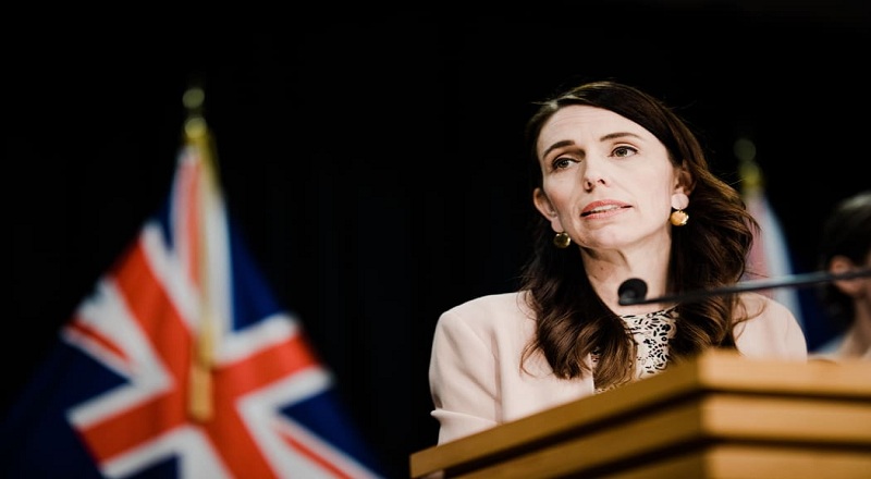 நாட்டின் உயரிய விருது பெற்ற நியூசிலாந்து முன்னாள் பிரதமர் ஜெசிந்தா
