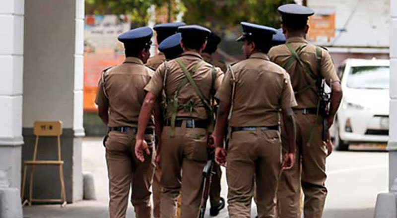 கொழும்பில் அடுக்குமாடி குடியிருப்பில் பெண் ஒருவர் மீது கொடூர தாக்குதல்