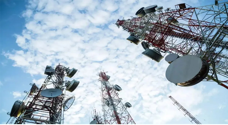 யாழ் - ஏழாலையில் மக்கள் தொலைத்தொடர்பு கோபுரம் அமைத்தலுக்கு எதிராக போராட்டம்