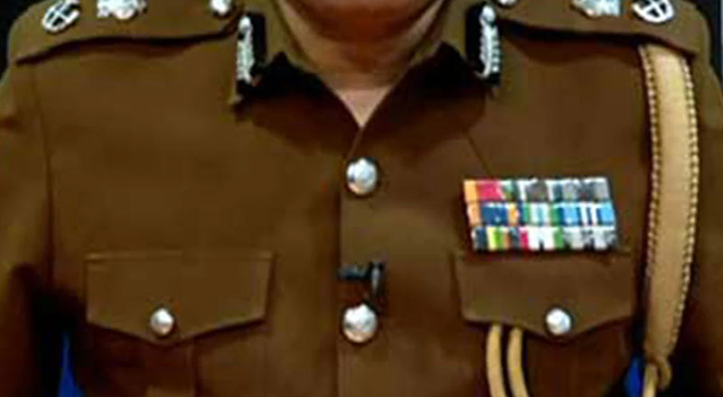 பொலிஸ் மா அதிபர் பதவிக்காக மூவரின் பெயர்களை அரசியலமைப்பு சபைக்கு அனுப்பும் ஜனாதிபதி!