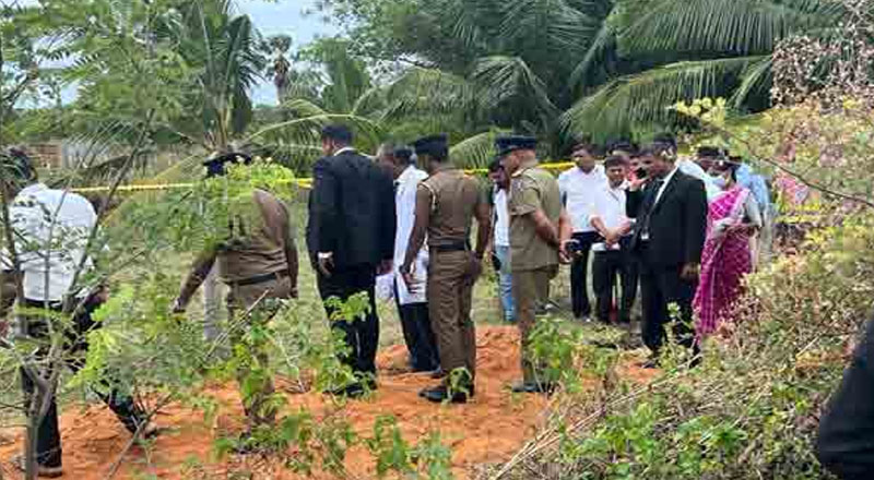 முல்லைத்தீவில் மனித எச்சங்கள் மீட்கப்பட்ட பகுதியில் அகழ்வு பணிகள்!