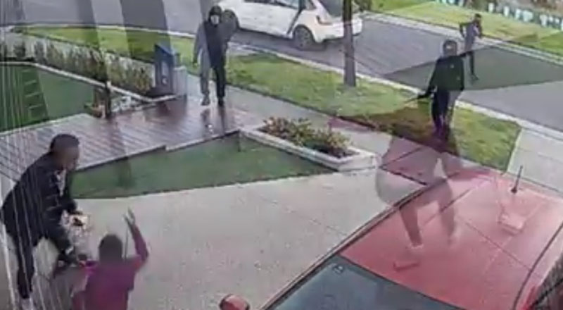 அவுஸ்திரேலியாவில் இலங்கையர் ஒருவரின் வீட்டின் மீது தாக்குதல்