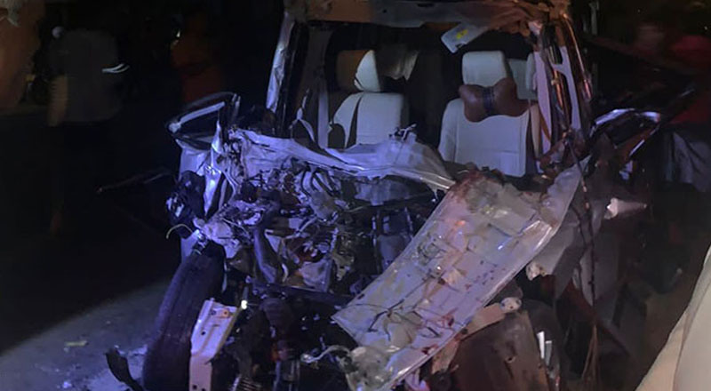 அனுராதபுரத்தில் இடம்பெற்ற விபத்தில் நால்வர் பலி