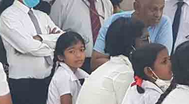 இரசாயன தொழிற்சாலையில் தீ விபத்து: பாடசாலை மாணவிகள் வைத்தியசாலையில் அனுமதி!