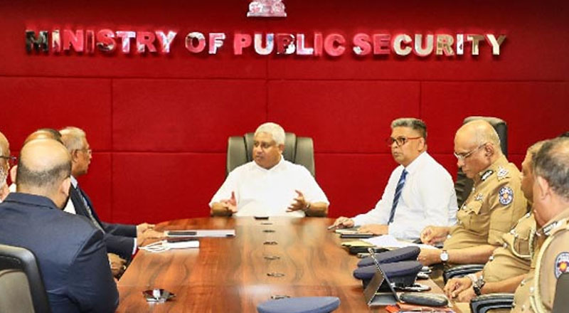 13 குறித்து பொதுமக்கள் பாதுகாப்பு அமைச்சரை சந்தித்த தமிழ்தேசியக் கூட்டமைப்பு!