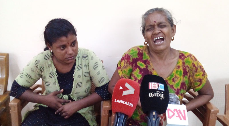 கடற்தொழிலுக்கு சென்றவர் மாயம்: தாய் மற்றும் மனைவி  கண்ணீர் மல்க கோரிக்கை