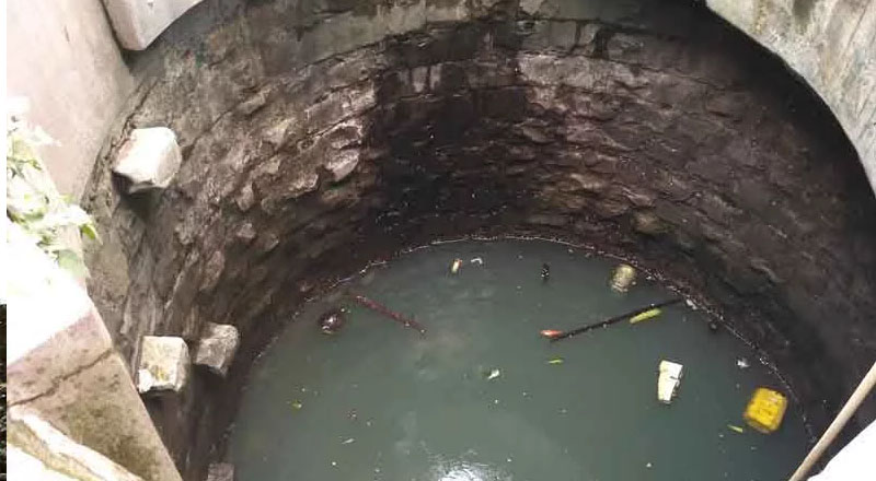 பாடசாலை மாணவர்கள் இருவர் கிணற்றில் தவறி விழுந்து உயிரிழப்பு