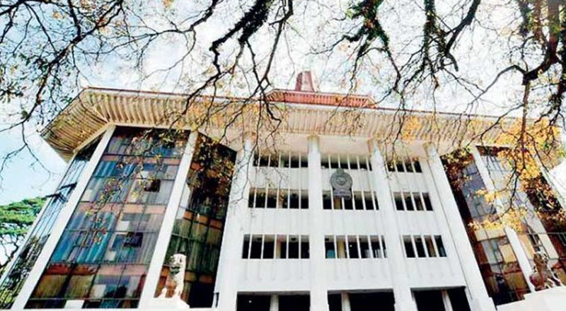 அறிக்கைகளை வழங்குவதில் தாமதம்: தேங்கி கிடக்கும் 12,000 வழக்குப் பொருள்கள்