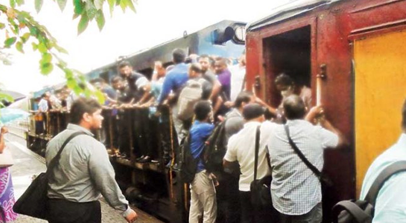 வேலை நிறுத்தம் நிறுத்தப்பட்டாலும் நேற்று காலை 44 ரயில் பயணங்கள் ரத்து