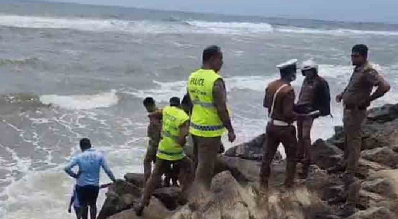 களுத்துறை கடற்கரையில் அடையாளம் தெரியாத சடலம்