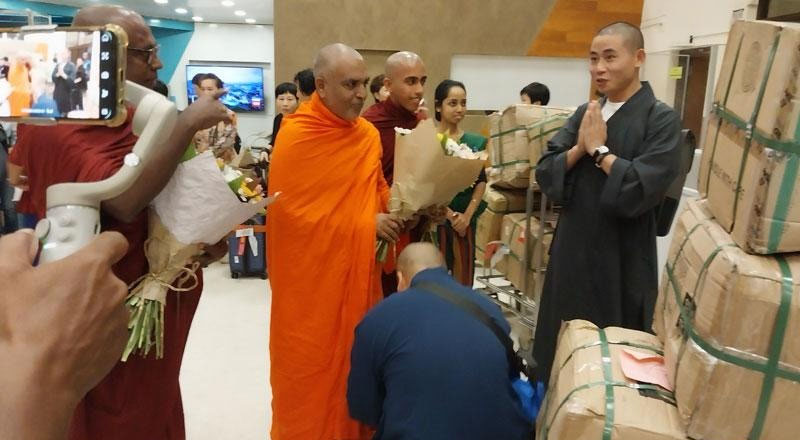 இலங்கைக்கு வந்த சீனாவின் முக்கிய மதகுருமார்? பின்னணி என்ன?