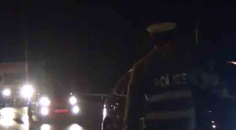 தெற்கு அதிவேக நெடுஞ்சாலையில் ஏற்பட்ட மண்சரிவில் நான்கு STF வீரர்கள் காயம்