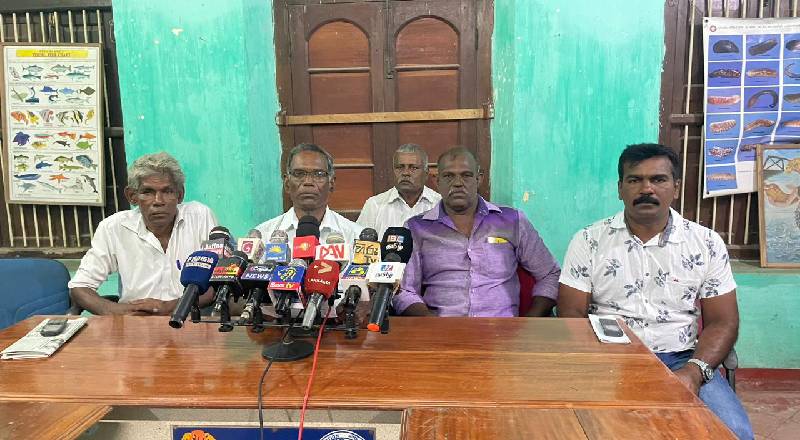 இந்திய மத்திய நிதி அமைச்சரிடம் இந்திய மீனவர்களின் அத்துமீறல் தொடர்பில் முறைப்பாடாளிக்கத் தீர்மானம்!