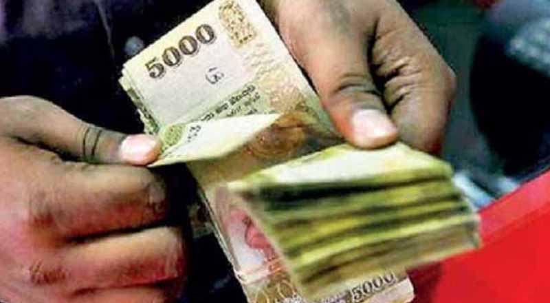 புதிய திட்டங்கள் தொடர்பில் மீளாய்வு செய்ய அரச குழு ஒன்று நிறுவப்படும்