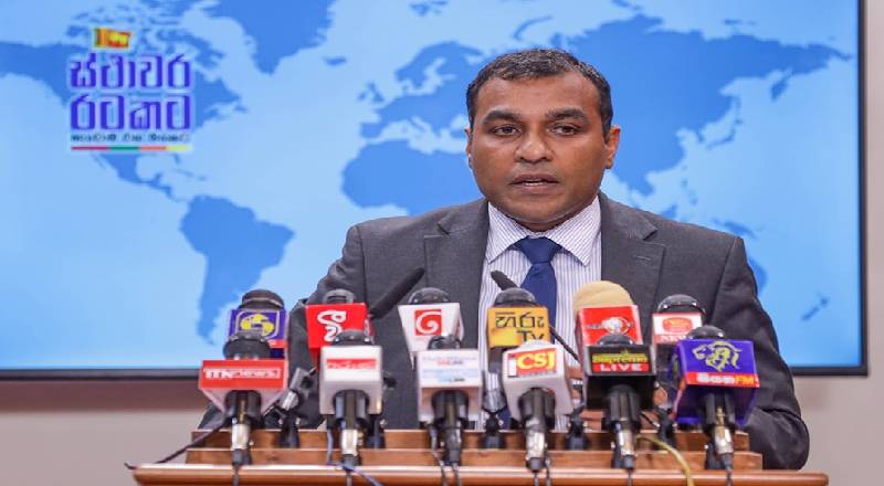 கொழும்பின் வீதிகள் தொடர்பில் எச்சரிக்கை விடுத்துள்ள இராஜாங்க அமைச்சர்!