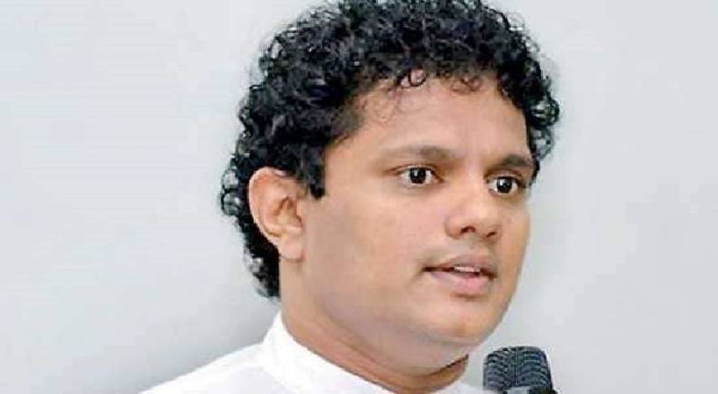 கொள்ளைக்கூட்டத்தைப் பாதுகாக்கும் கோப் குழு தலைவர் - ஹேஷ விதானகே விசனம்!