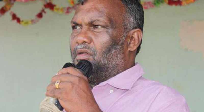 தெற்கிலே  முடியுமாக இருந்தால் ஏன் வடக்கு ,கிழக்கில்  நினைவு கூர  முடியாது?