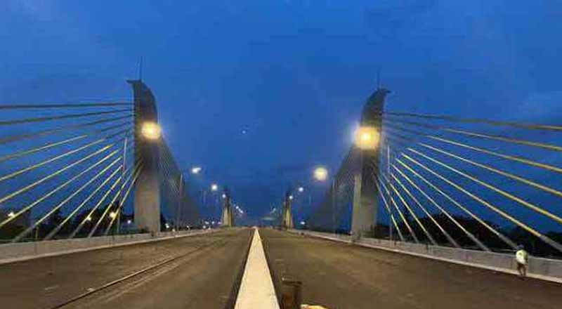 தற்காலிகமாக மூடப்படும் முக்கிய மேம்பாலம்!  பொலிஸார் விடுத்துள்ள கோரிக்கை