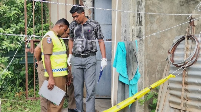 வவுனியா இரட்டைக்கொலை - சந்தேக நபர் தொடர்பில் வெளியான தகவல்!