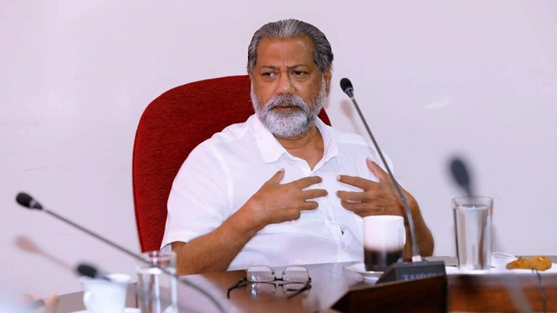 தமிழர்களைப் பிரித்துப் பார்க்கமாட்டோம் என்கிறார் புத்த சாசன அமைச்சர்!