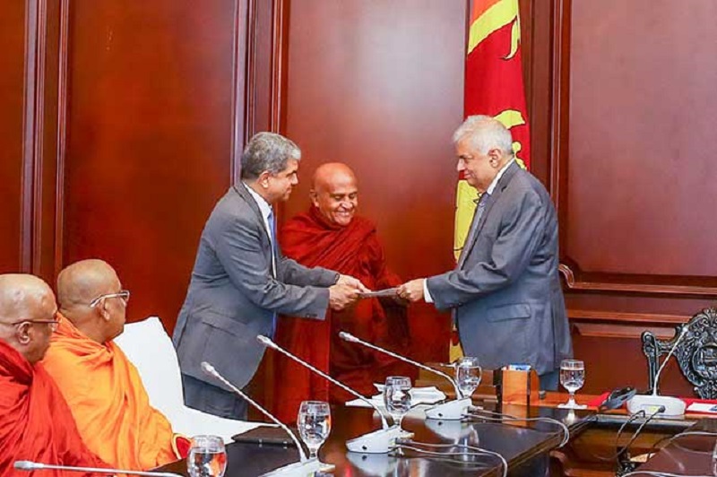 ரணில் விக்ரமசிங்கவிடம் கையளிக்கப்பட்ட இமாலய பிரகடனம்!