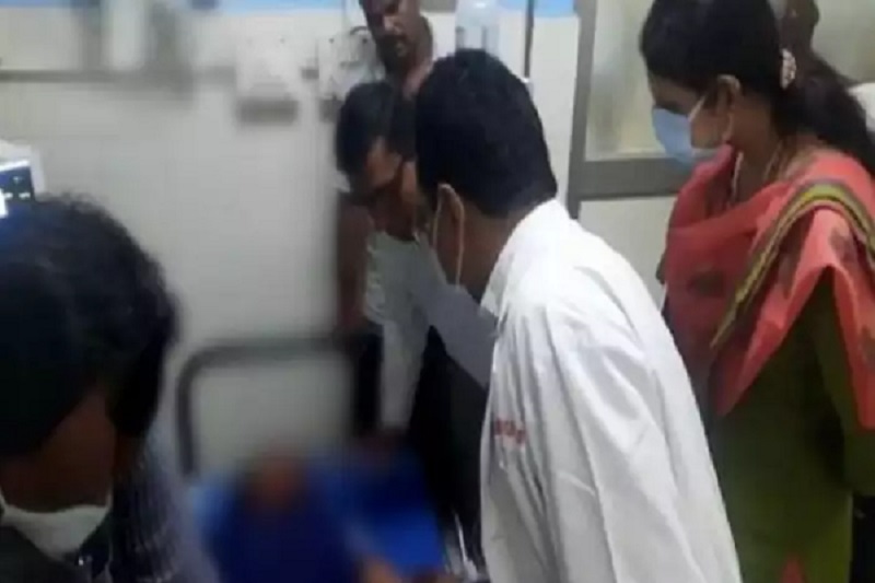 ஆசிரியரால் மாணவி தற்கொலை முயற்சி - வவுனியாவில் சம்பவம்!