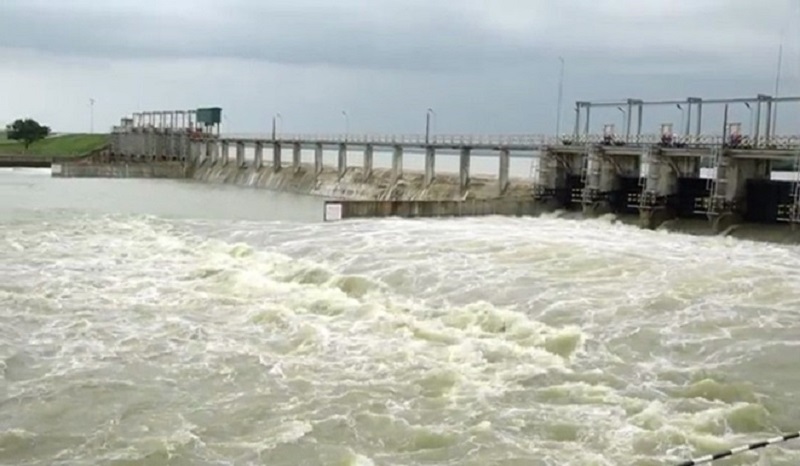 இரணைமடு வான் கதவுகள் திறப்பு - பொதுமக்களுக்கு விடுக்கப்பட்டுள்ள எச்சரிக்கை!