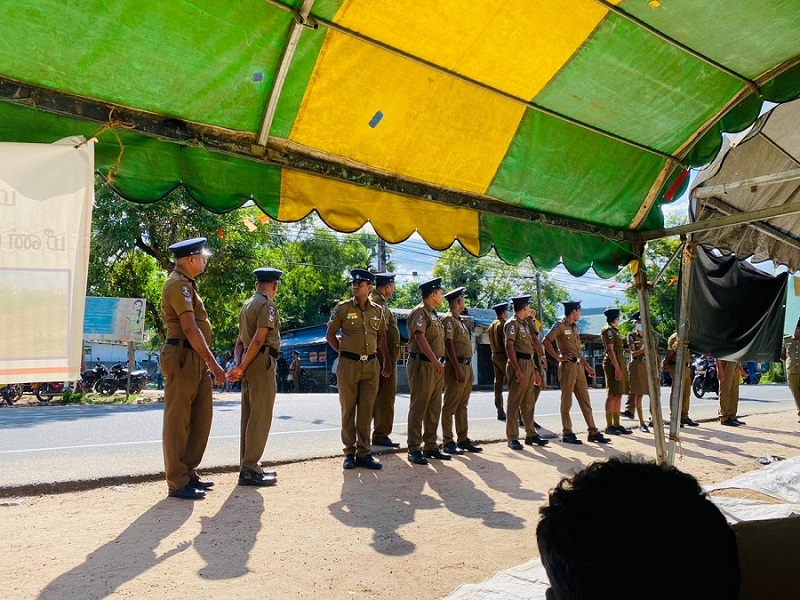 மயிலத்தமடு மாதவனையில் பரபரப்பு - கஜேந்திரகுமாரைத் தடுத்து நிறுத்துவதற்கு பொலிஸ் மற்றும் இராணுவம் குவிப்பு!