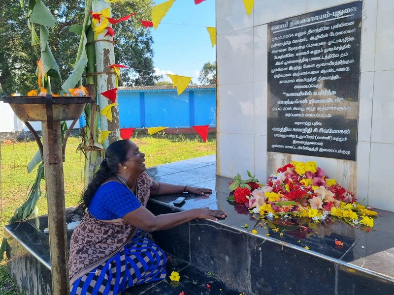 முல்லைத்தீவில் பெருந்திரளானோர் கலந்துகொண்டு அஞ்சலி!