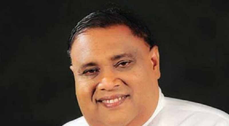 ஸ்ரீலங்கா பொதுஜன பெரமுனவில் இருந்து ஐக்கிய மக்கள் சக்திக்கு தாவிய உறுப்பினர்!