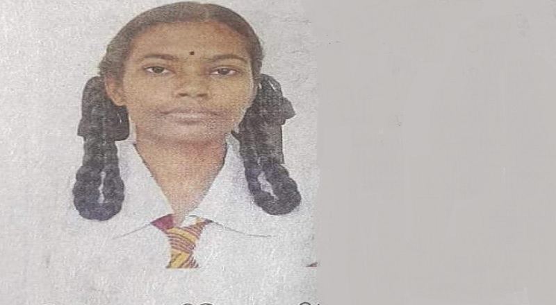 அகில இலங்கை தமிழ் மொழிப் போட்டி - கவிதைப் போட்டியில் முதலாமிடம் பெற்ற மாணவி