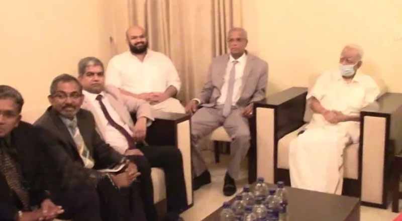 தமிழ்தேசியக் கூட்டமைப்பினரை சந்தித்த உலகத் தமிழர் பேரவையினர்!