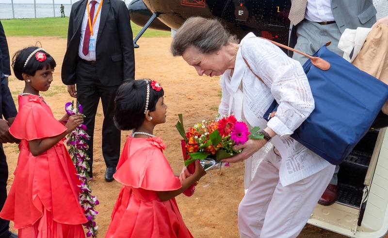 யாழில் தெரிவு செய்யப்பட்ட பிரதிநிதிகளை மாத்திரம் சந்தித்த பிரித்தானிய இளவரசி!  ஊடகவியலாளர்களுக்கும்  அனுமதி  மறுப்பு