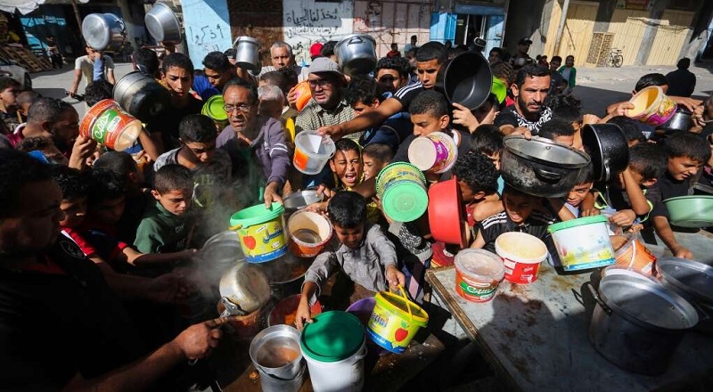 அச்சம் காரணமாக காசாவில் உணவு விநியோகம் இடைநிறுத்தம்