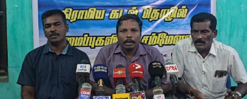 கடல் எல்லையில் வெடிக்கவுள்ள போராட்டம்: அரசியல் பிரதிநிகளுக்கு அழைப்பு