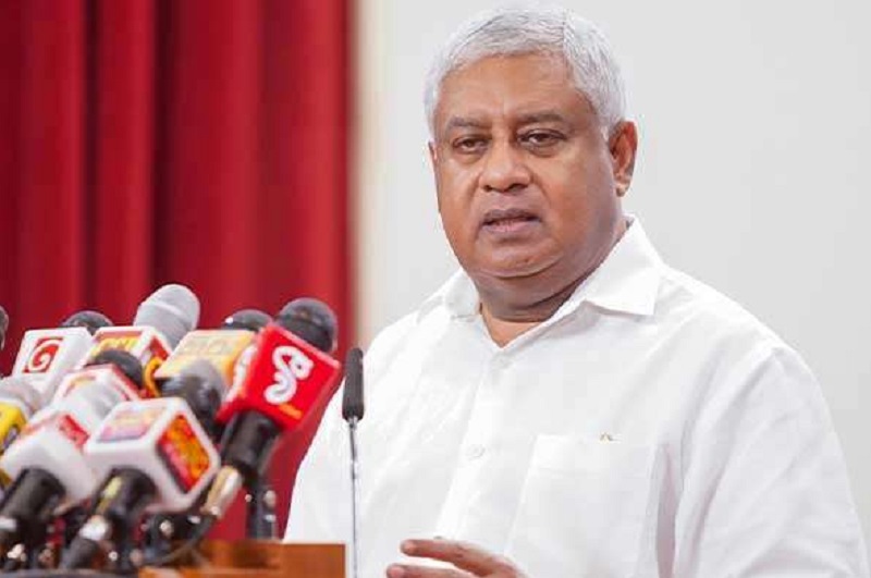 இலங்கையில் நீண்ட காலம் தங்கியிருப்பவர்களுக்கு விசேட அறிவித்தல்