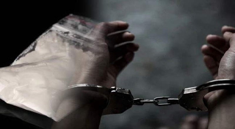 2 கோடி மதிப்பிலான ஐஸ் போதைப்பொருளுடன் இருவர் கைது