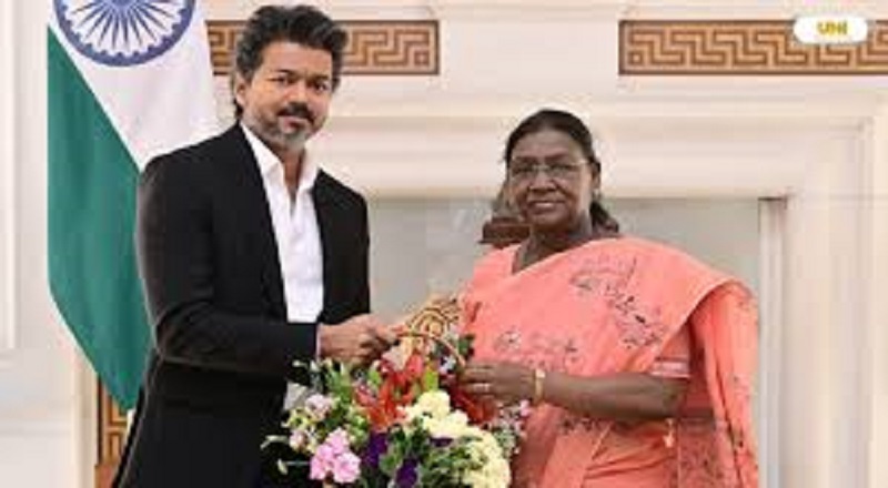 டெல்லியில் குடியரசுத் தலைவர் முர்முவை சந்தித்த தமிழ்நாடு முதலமைச்சர் விஜய்!