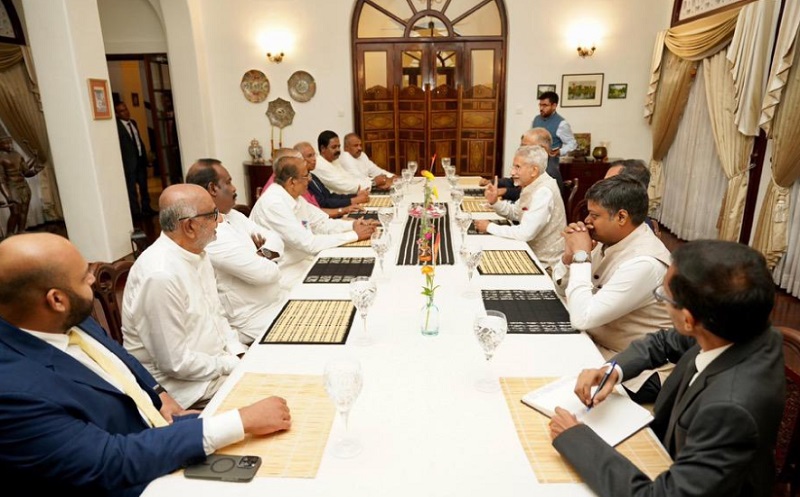 வடக்கு கிழக்கு தமிழ்த் தலைவர்களை ஒருமித்து சந்தித்த இந்திய வெளிவிவகார அமைச்சர்!
