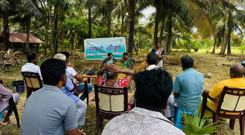 தர்மபுரத்தில் விதை நெல் அறுவடை விழா: அதிகாரிகள் பங்கேற்ப்பு